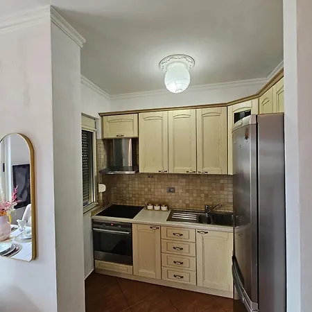 Intirana 2 View Apartman *